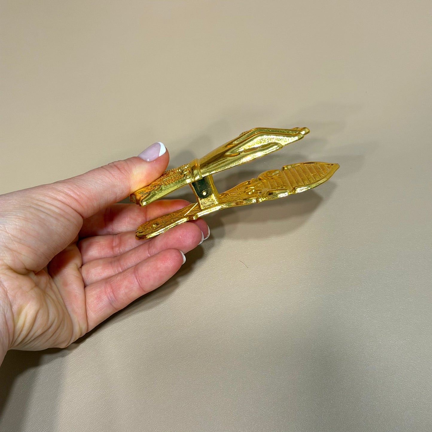 Gold Hand Book Clip